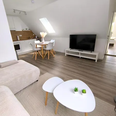 Heide Apartment *